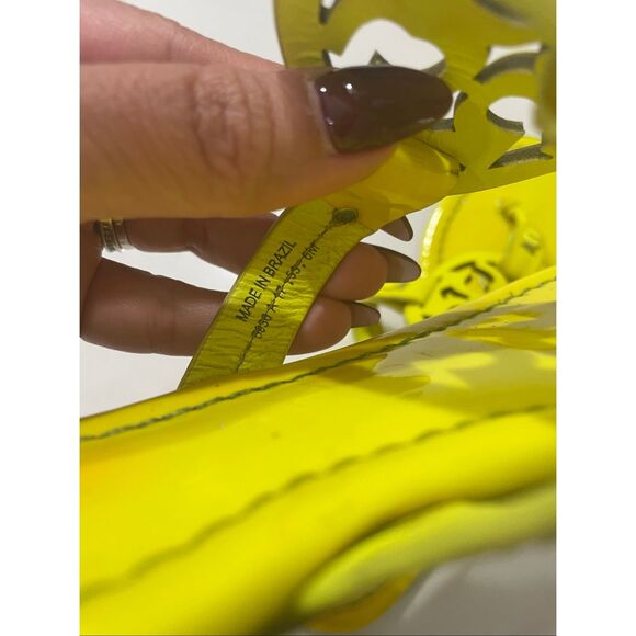 Tory Burch fluorescent lime yellow miller sandals size 6 - Picture 4 of 8